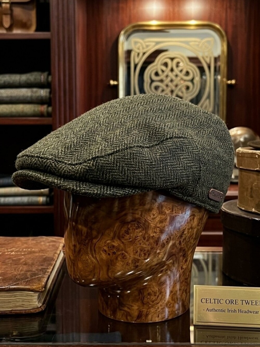 Celtic Ore Tweed Green Herringbone Flat Cap Hat Size L 60 Authentic Irish